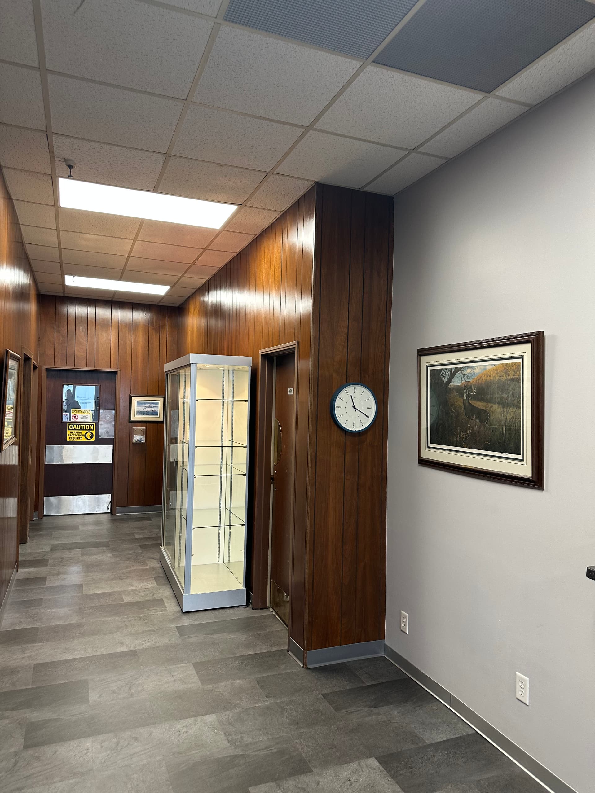 Commercial Lobby Remodel Bringing a 1970s Space Into Today image